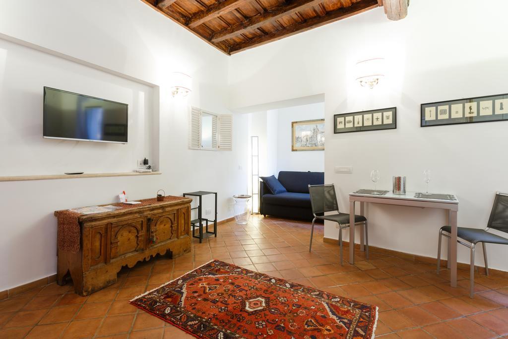 Navona, Old Rome Lodge Pokoj fotografie